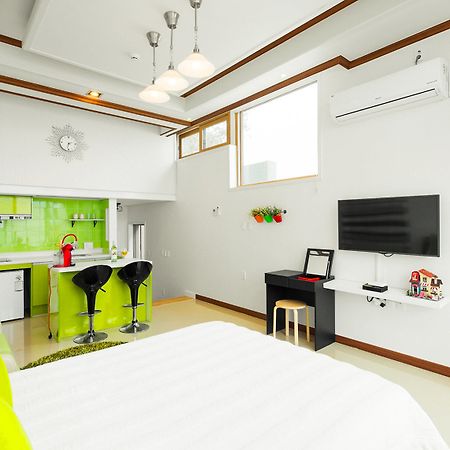 Sea & Pine Pension นัมแฮ ภายนอก รูปภาพ